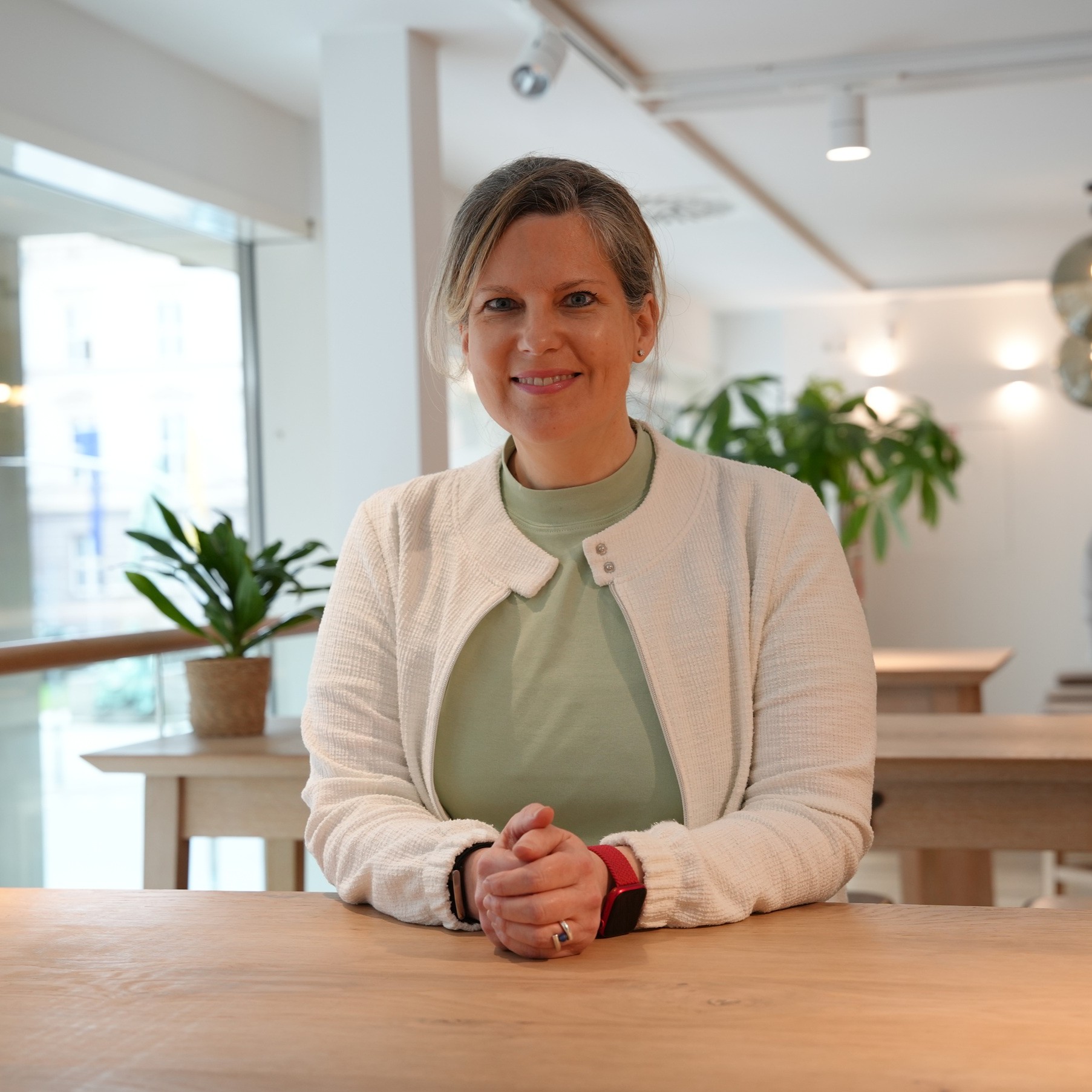 Portrait von Katja Diemer von der Postcode Lotterie